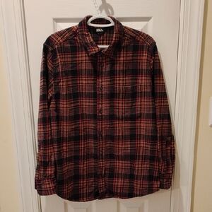Eddie Bauer Black, Red And Tan Plaid Flannel Shirt - Men's M
